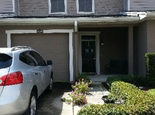 8005 Down Royal Rd, Tampa, FL 33610