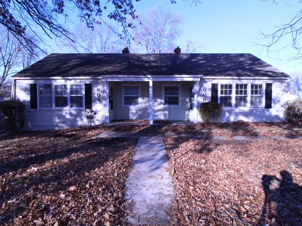 604 E Glendale St, Olathe, KS 66061