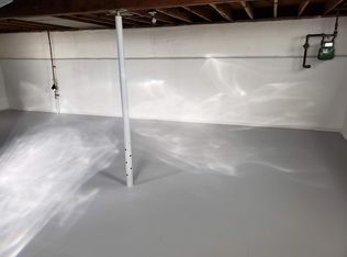 21108 Hansen Rd, Maple Heights, OH 44137