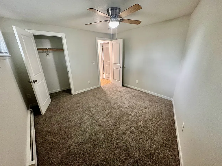 285 S Jay Street — Photo 22