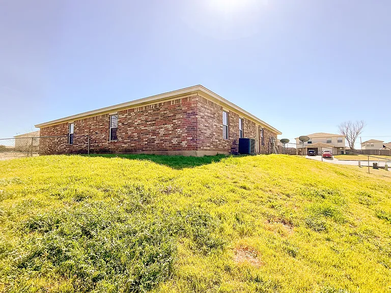 3807 Wind Ct #A — Photo 19