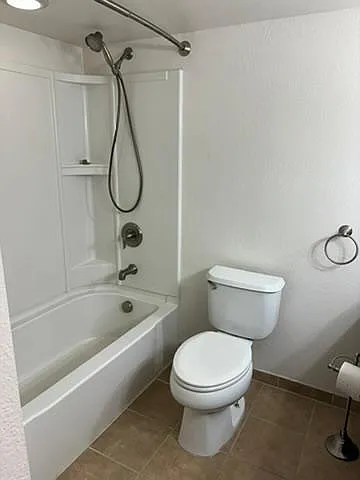 Basement full bathroom