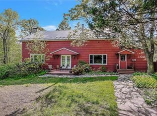 261 Gibson Hill Rd, Chester, NY 10918