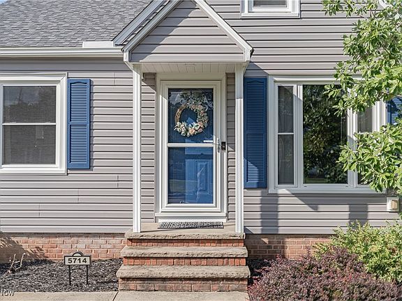 3rd image of 5714 Alber Ave