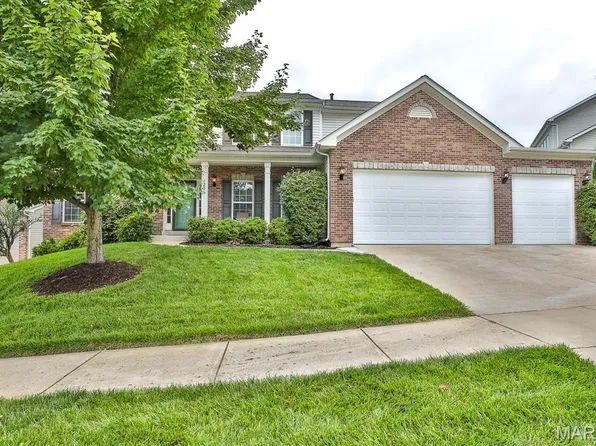 1256 Green Vale Ct, Fenton, MO 63026