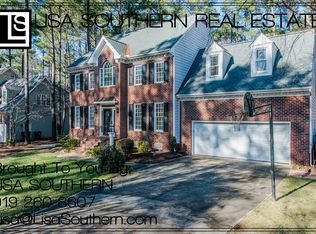 109 Stoneleigh Dr, Cary, NC 27511
