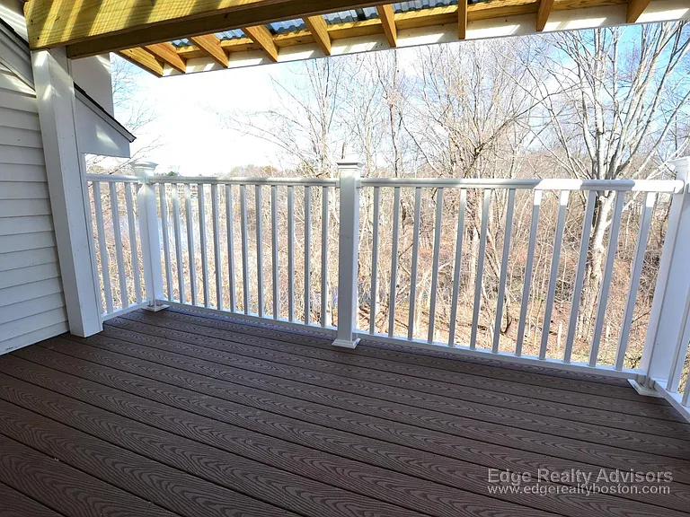 5 General Greene Ave #6 — Photo 3