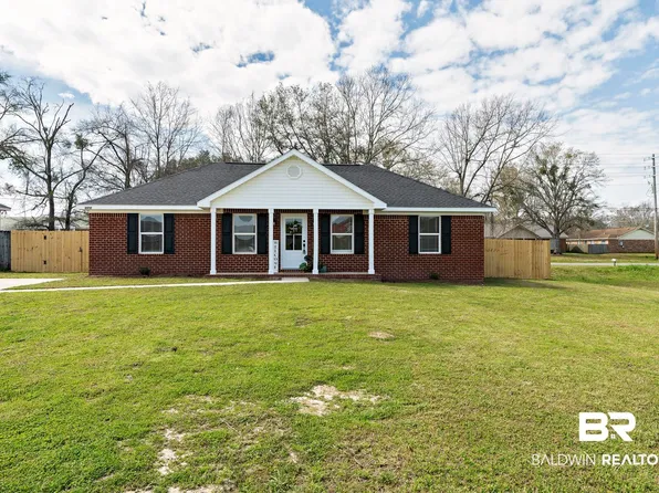 21717 Shadowbrook St, Robertsdale, AL 36567