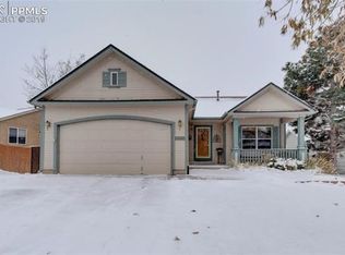 6607 Dream Weaver Dr, Colorado Springs, CO 80923