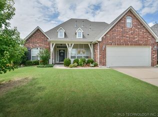 11110 S 3rd St, Jenks, OK 74037