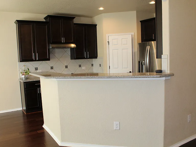1322 Oriole Ct — Photo 7
