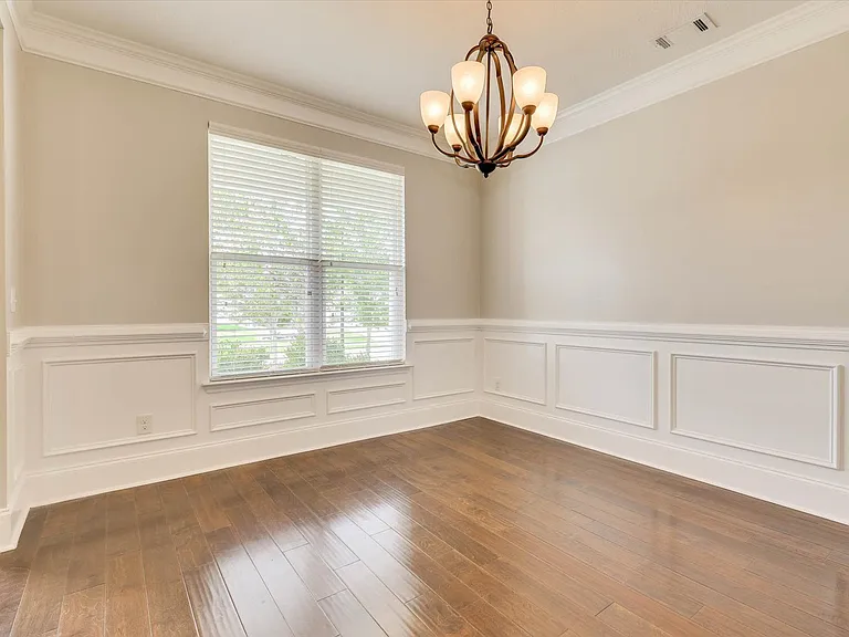 127 Radcliff Dr — Photo 21