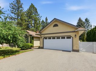1977 Covington Cres, West Kelowna, BC V1Z 3M2