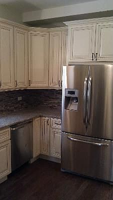 4th image of 1824 W Cuyler Ave #1