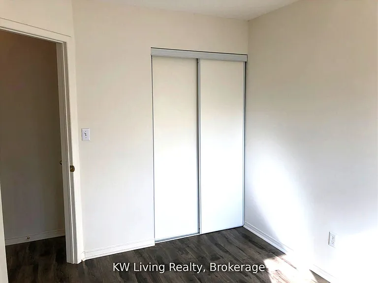 5 Alexis Way — Photo 14