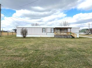 865 Riddle Rd, Owingsville, KY 40360
