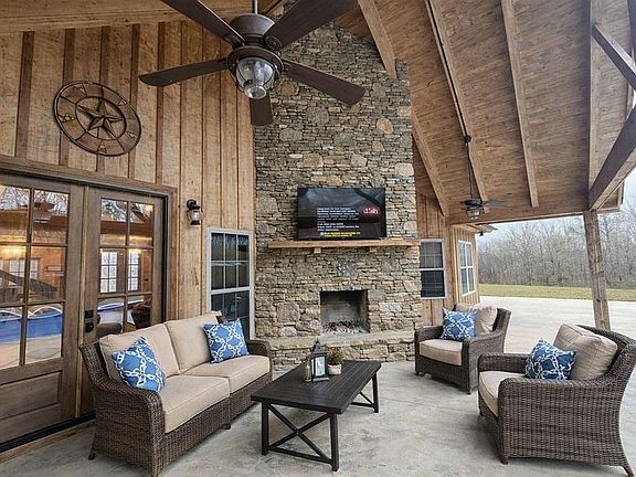 Back patio/ stone fireplace