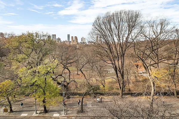 Sold by Compass | media 15