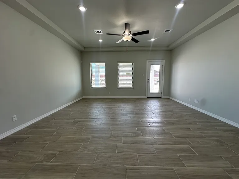 417 Samuel Blount Ct — Photo 26