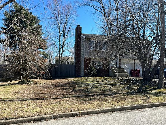 3rd image of 41 Bittern Ln