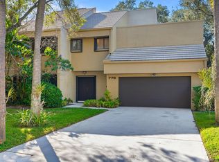 776 Saint Albans Dr, Boca Raton, FL 33486