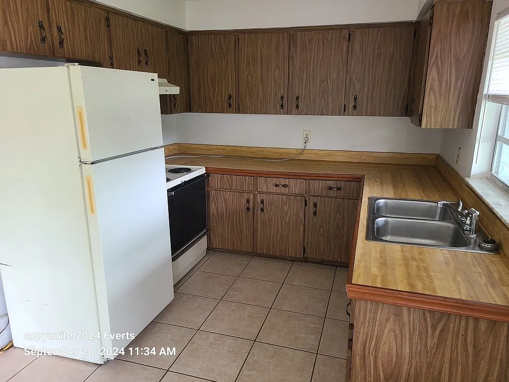 Building Photo - 6532 W Norvell Bryant Hwy