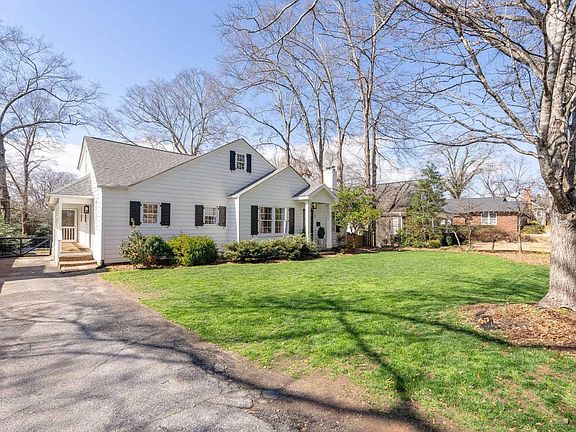 2nd image of 22 N Brookwood Dr