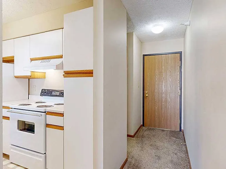 Pine Lake Heights Apartments — Photo 121