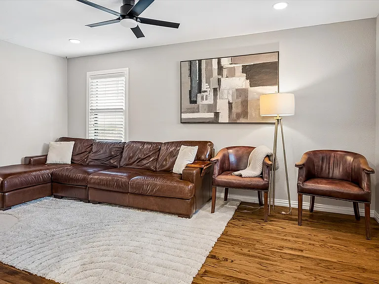 6628 E Mockingbird Ln — Photo 3