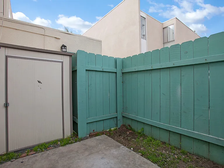5162 Dawes St — Photo 10