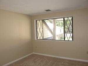 3rd image of 446 Farrwood Dr