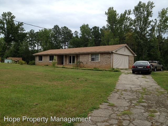 1st image of 407 Earl North Rd