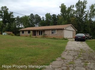 407 Earl North Rd, Newnan, GA 30263