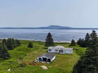 8 Bar Rd, Seal Cove, ME 04674