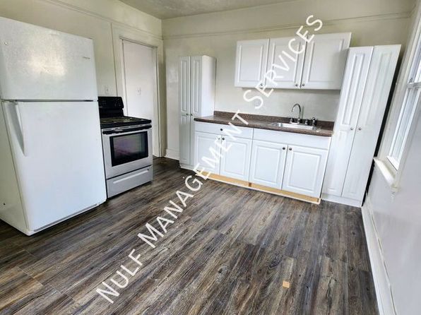 38 Walnut St Floor 2