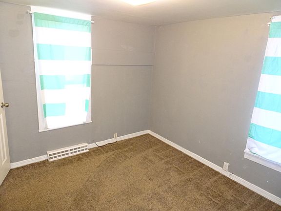 5th image of 103 W Lake St