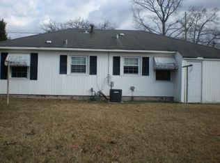 4108 Northampton Dr, Winston Salem, NC 27105