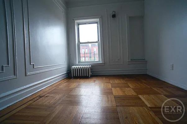 Rented by EXR | media 15