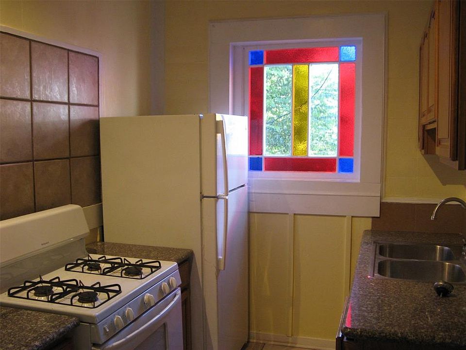 1st image of 1623 Avenue K