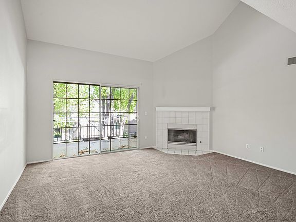 5th image of 24141 Del Monte Dr Unit 246