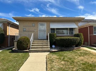 8237 S Richmond St, Chicago, IL