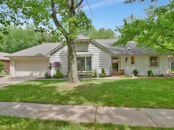 142 N Penrose Dr, Wichita, KS 67206