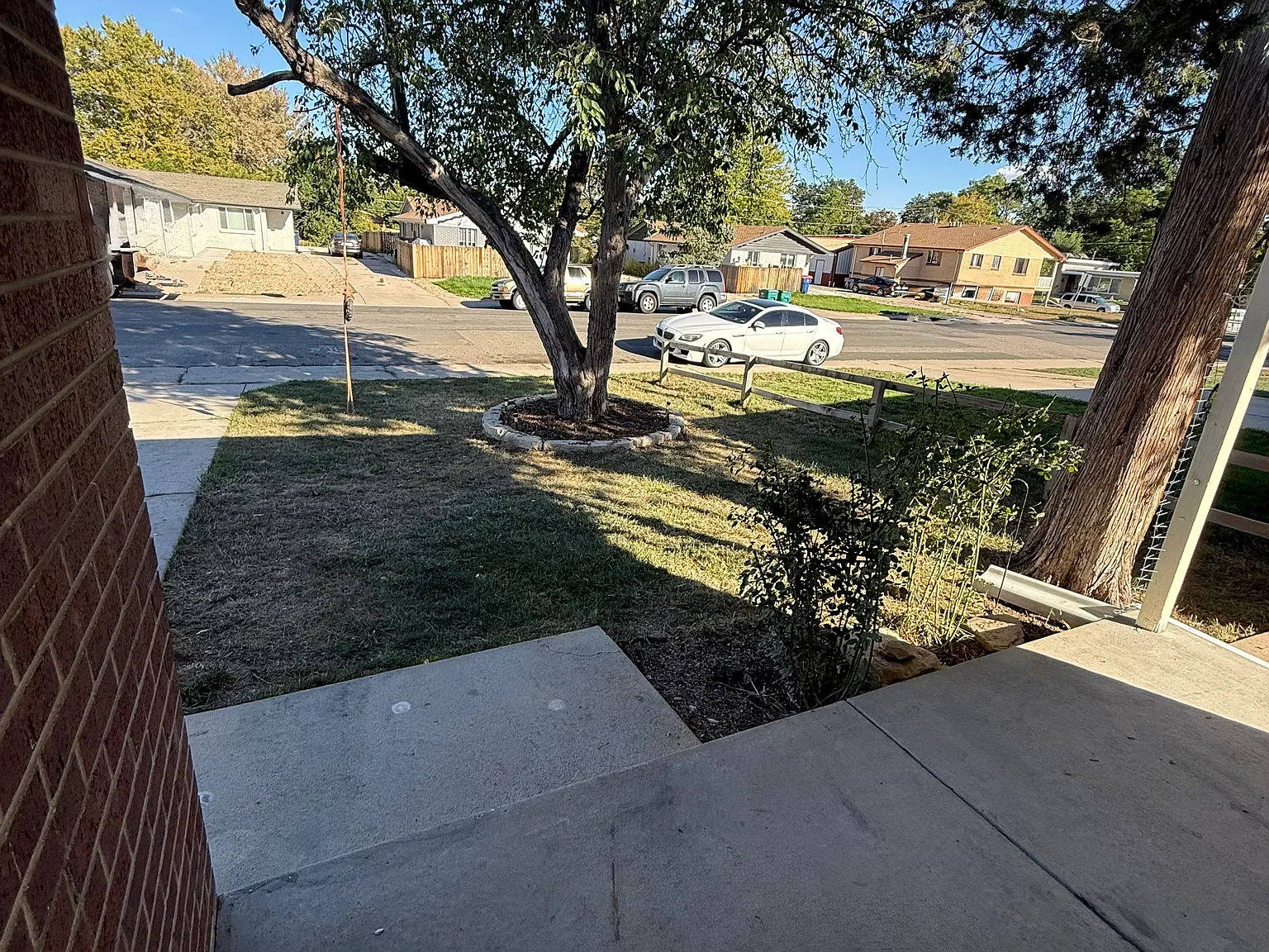 2 bed, 1100 sqft, $1,700 — Photo 3