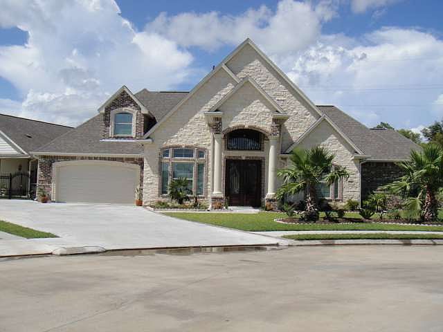 1st image of 8200 Lake Placid Dr
