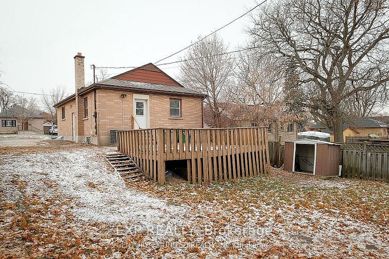 Peterborough House for rent - 5 Bedrooms — photo 39