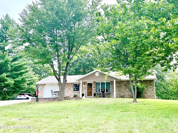 222 W Forest Ct, Jefferson City, MO 65109