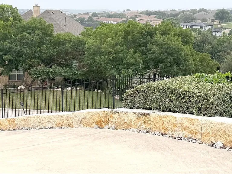 2104 Buffalo Gap Rd — Photo 4
