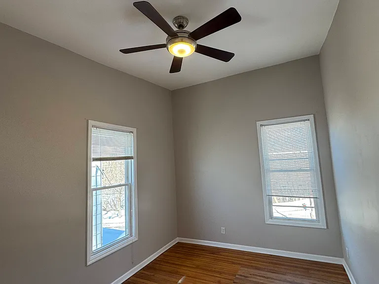 138 Pawling Ave #138 — Photo 23