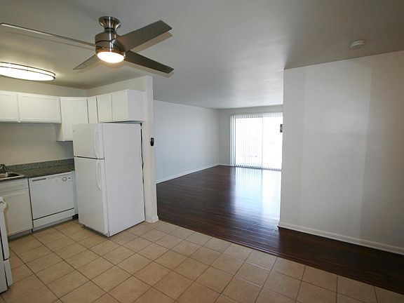 5th image of 909 N Pearl St #406