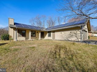 20444 Aspenwood Ln, Montgomery Village, MD 20886